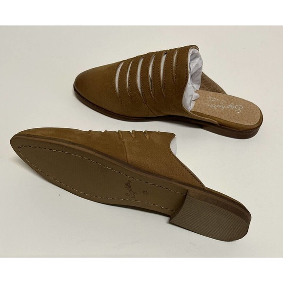 Seychelles Undivided Nubuck Camel Mule Flats Size 6.5 Women's NEW - Picture 8 of 12